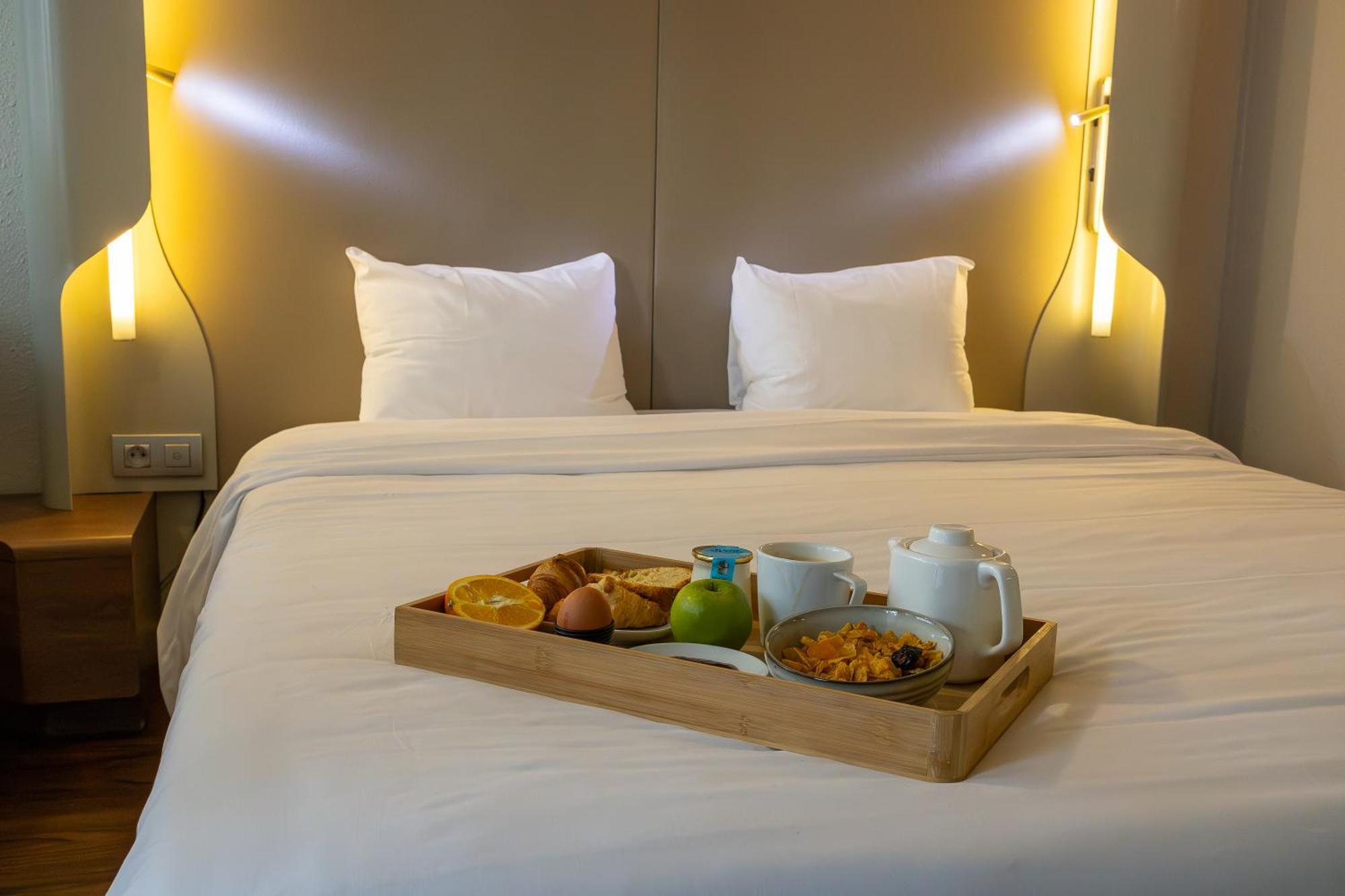 Campanile Toulouse - Blagnac Aeroport Otel Dış mekan fotoğraf